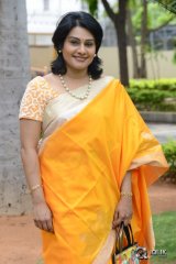 Krishnamma Kalipindi Iddarini Movie Special Show Press Meet